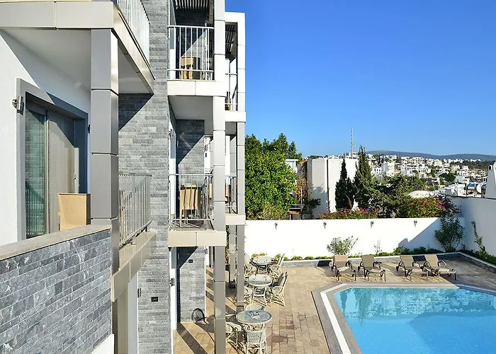 M Butik Szálloda 3*